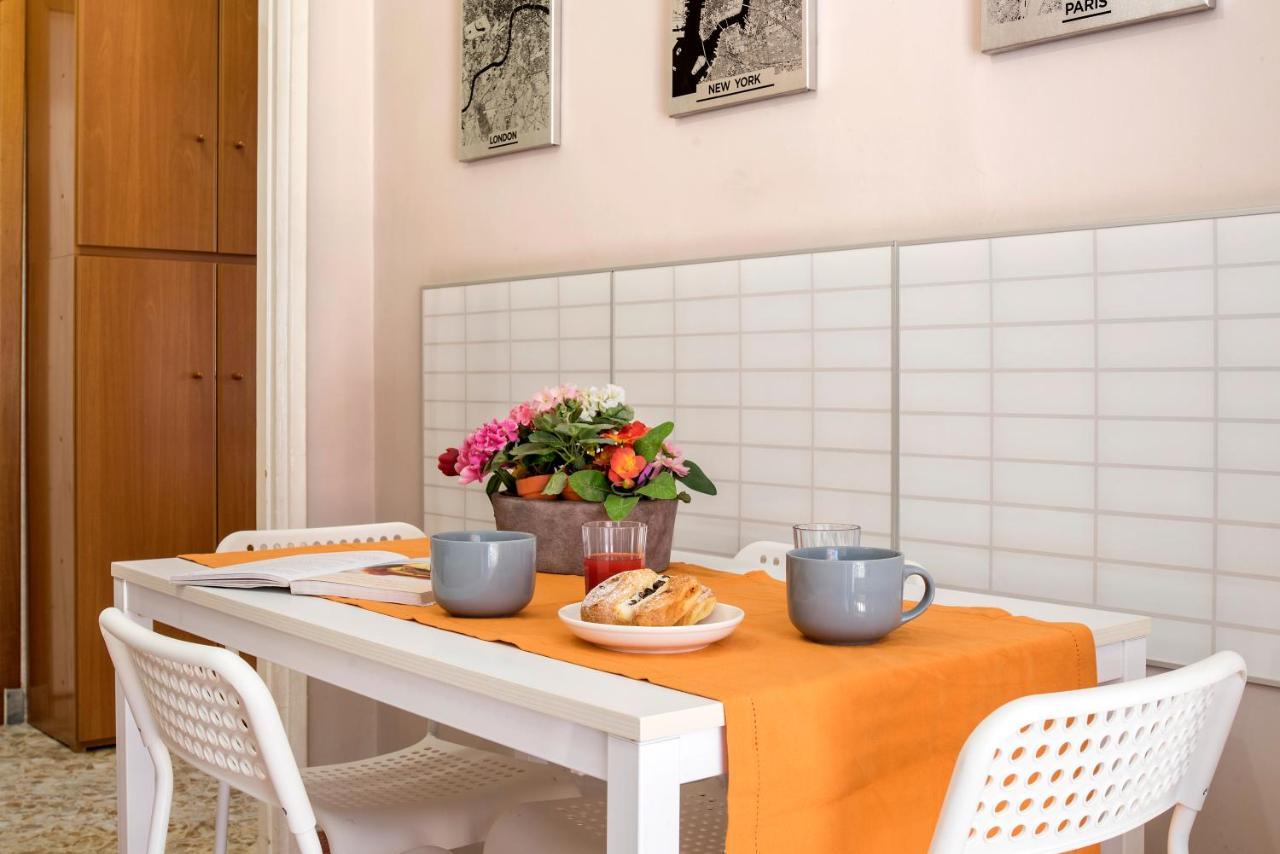 Art Of Living - Suite Elegante Nel Cuore Di Roma Kültér fotó